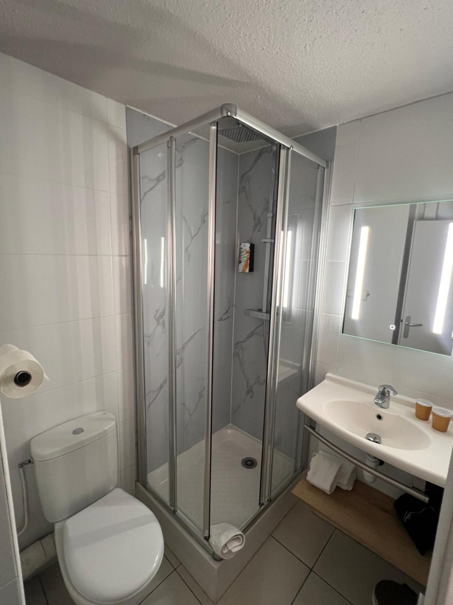 Sure Hotel By Best Western Nimes Est Εξωτερικό φωτογραφία