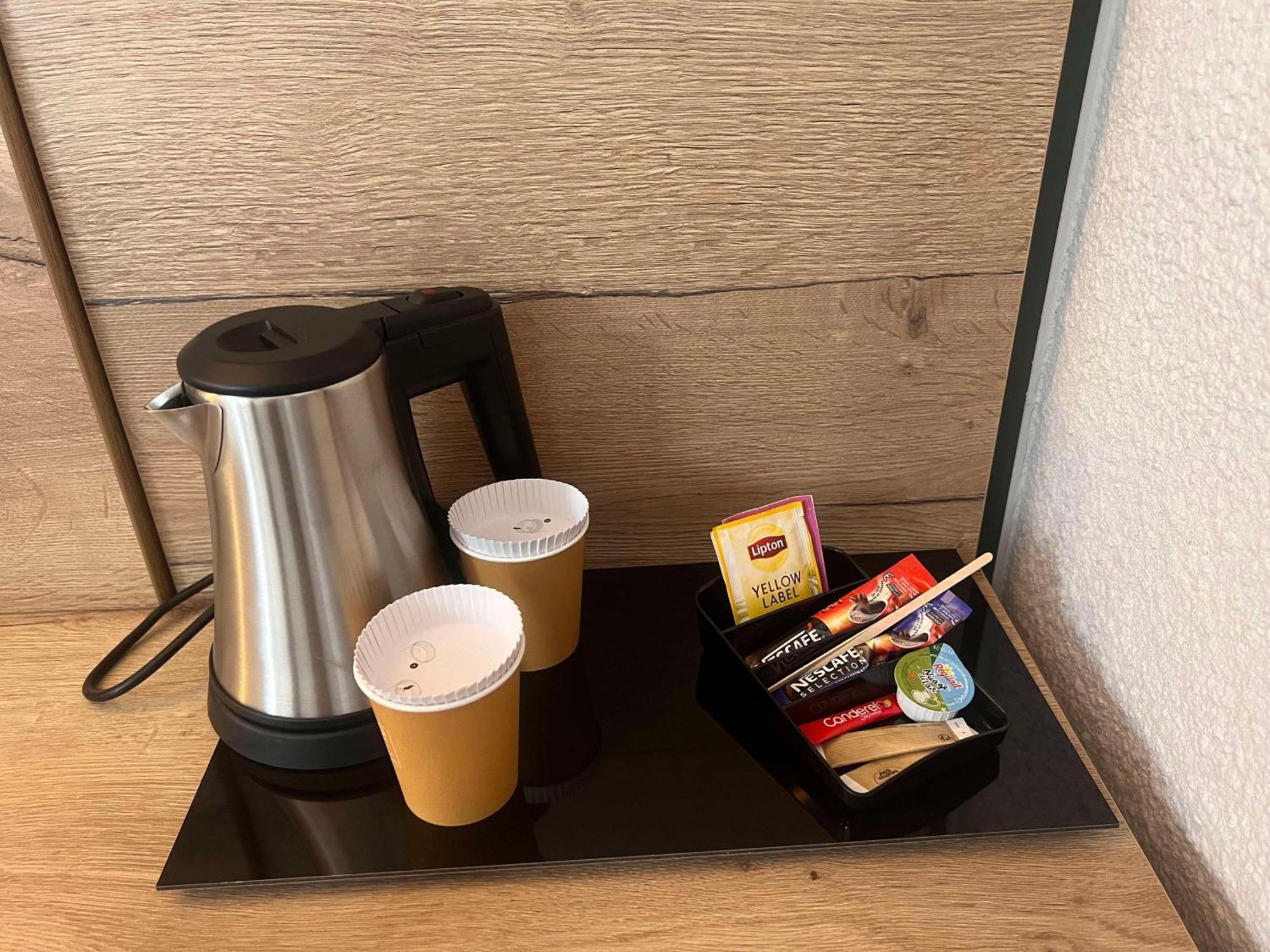 Sure Hotel By Best Western Nimes Est Εξωτερικό φωτογραφία
